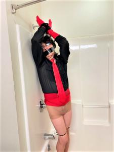 joycealexander.net - A Soaked Pantyhose Incident II, Pt I: "Shower Bound" - Pic Set - May 11 thumbnail